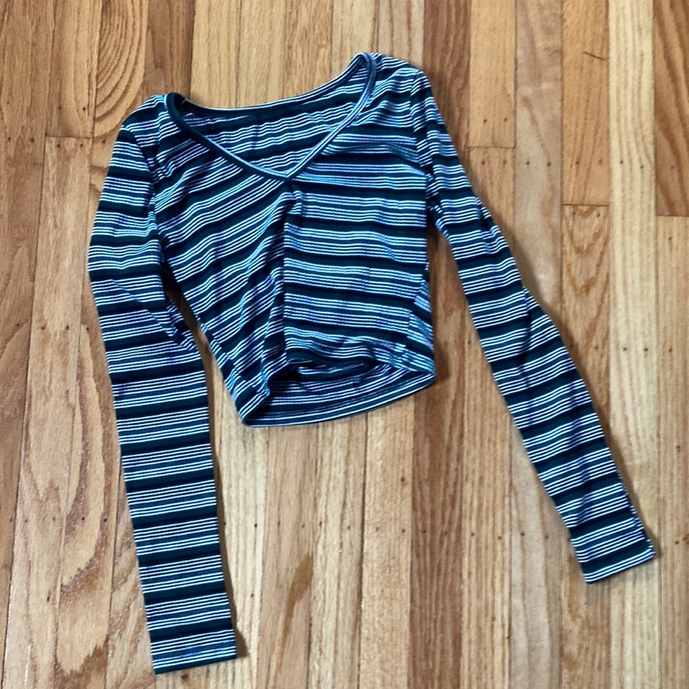 V-neck green striped top